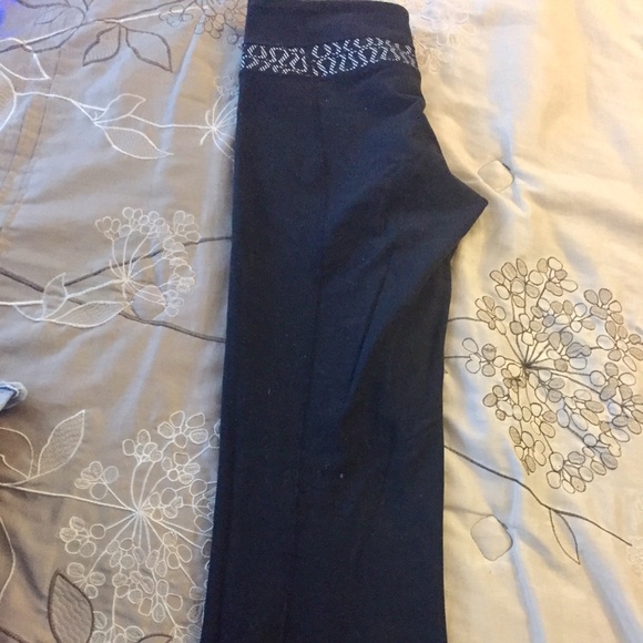 Sale🎁Lululemon leggings sz xs - Picture 3 of 4
